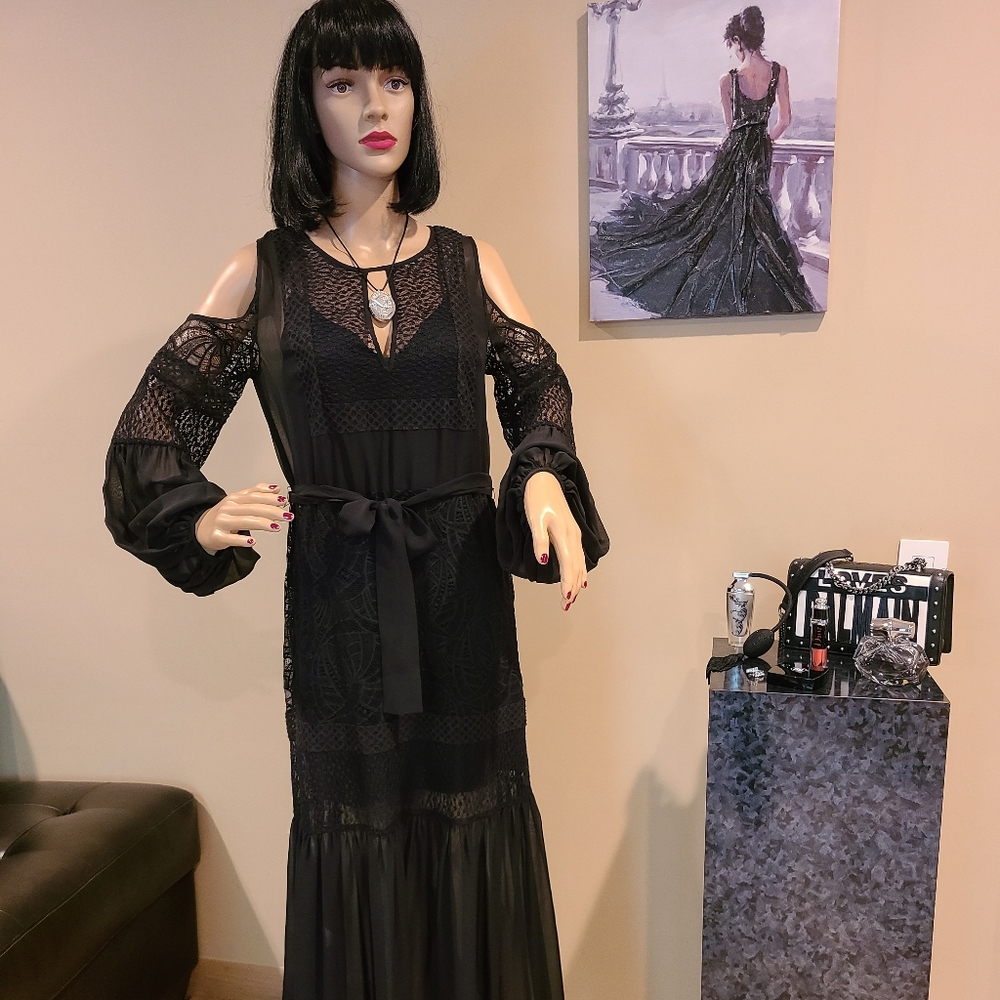 BCBGMAXAZRIA BLACK SILK BLEND MAXI DRESS SIZE XS(2)NWOT